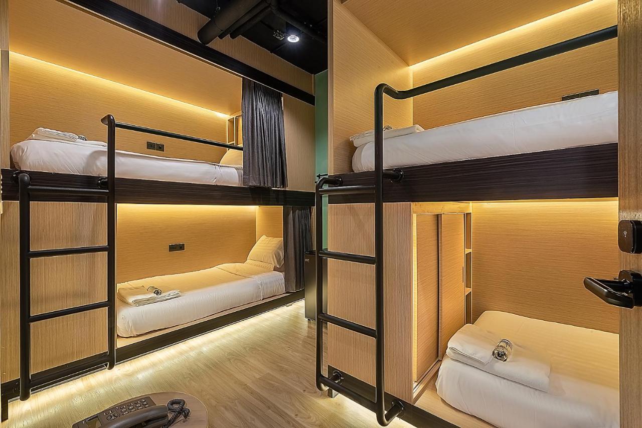 Phra Nakhon Poshtel Pansiyon Bangkok Dış mekan fotoğraf
