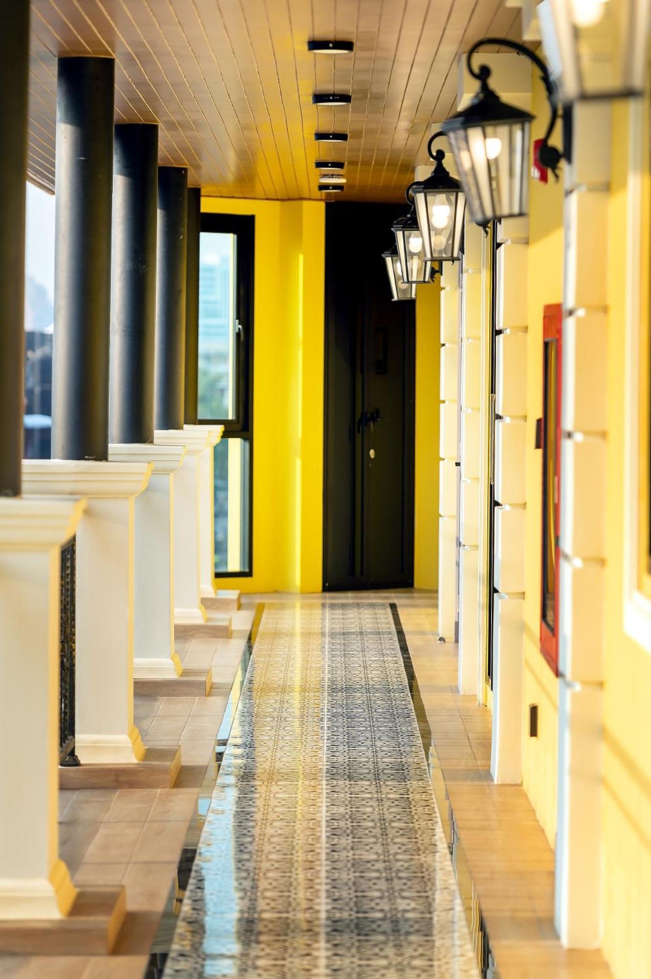 Phra Nakhon Poshtel Pansiyon Bangkok Dış mekan fotoğraf