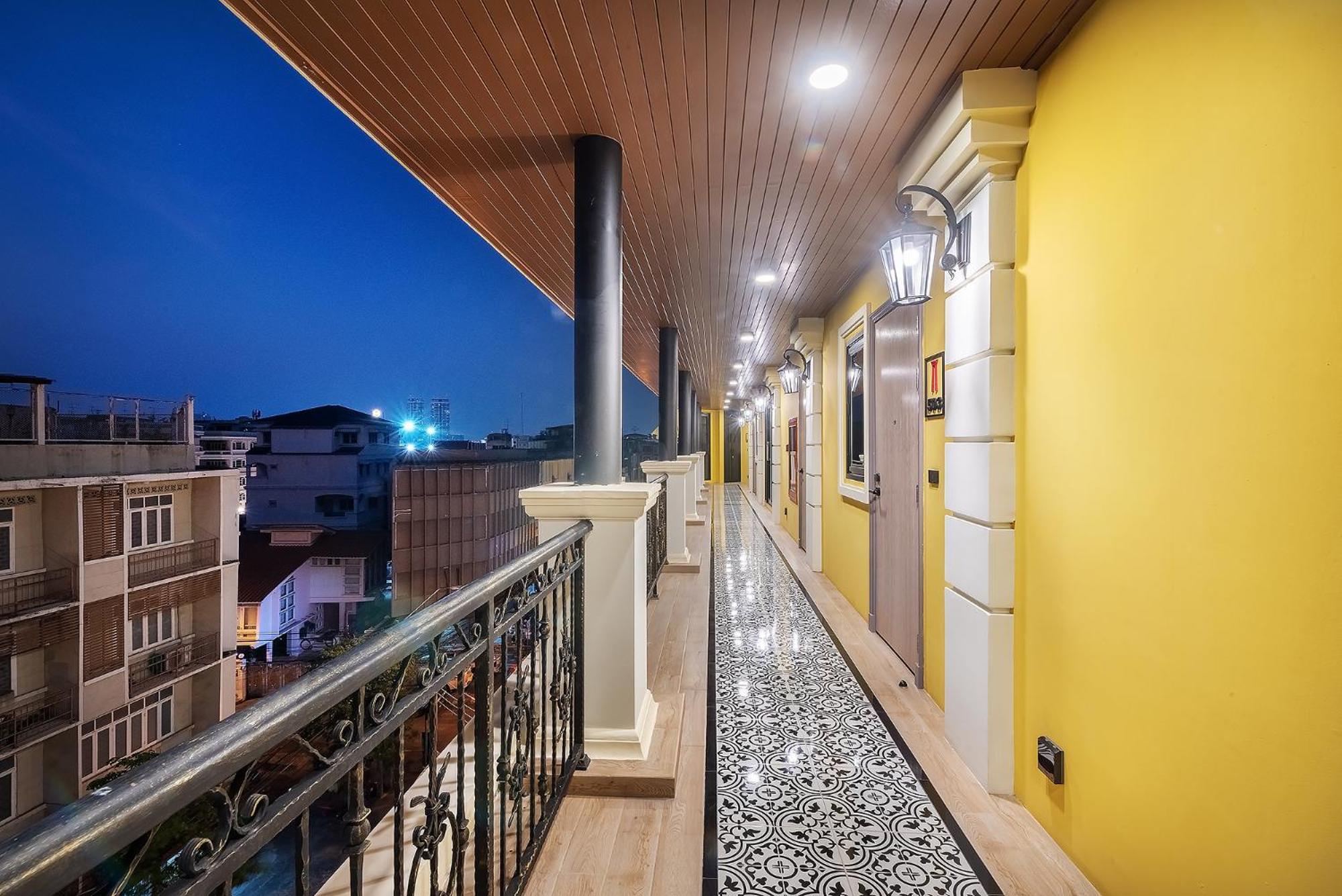 Phra Nakhon Poshtel Pansiyon Bangkok Dış mekan fotoğraf